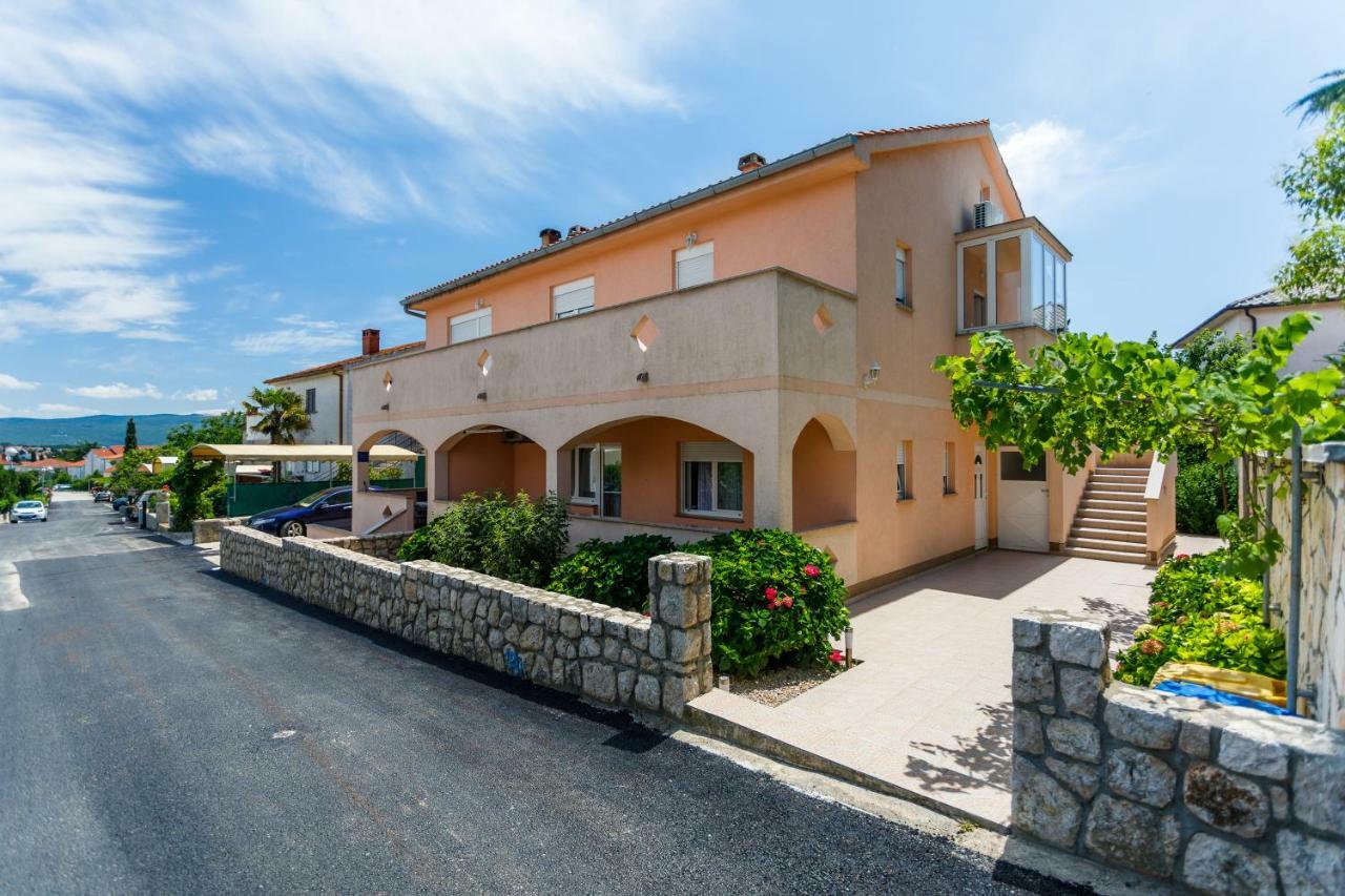 Holiday House Snjezana Krk Town Exteriér fotografie